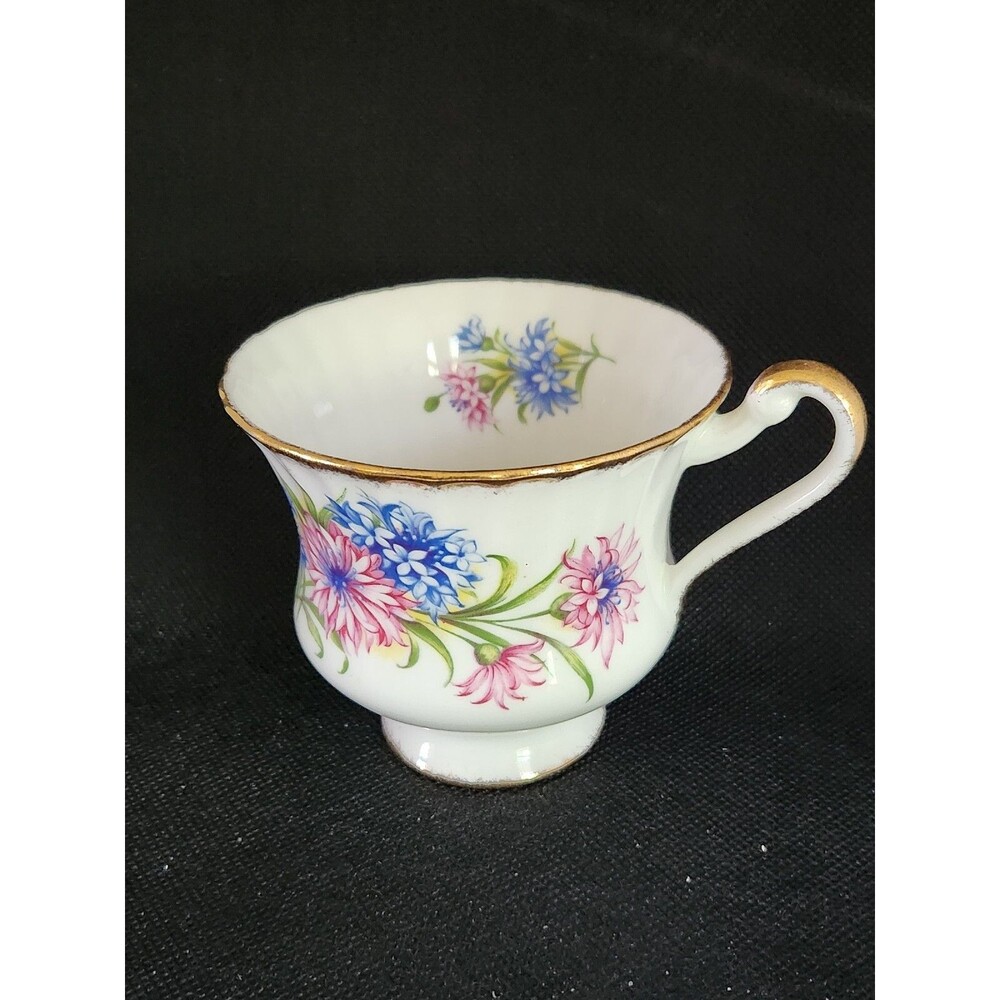 Vintage Paragon Tea Cup & Saucer Set "By Appointment To Her Majesty The Queen"
